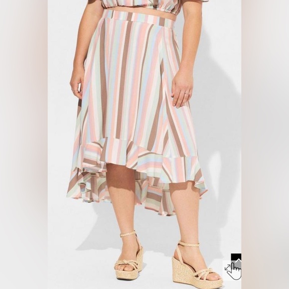 Torrid sz 4 Midi Challis Off Shoulder Hi-Low Skirt Set NWT - Picture 5 of 12